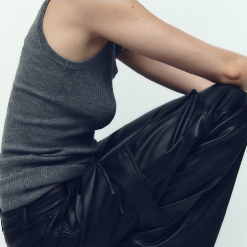 ZARA SURPLUS LIMITED EDITION BLACK SHEEPSKIN LEATHER CARGO PANTS, MED